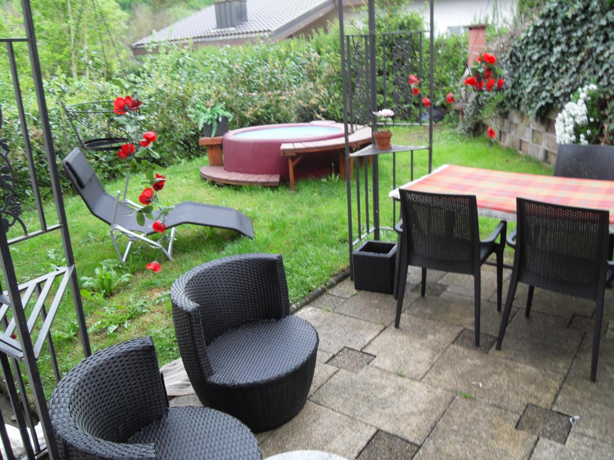 Bed&Breakfast In Flueh Hofstetten-Flüh Szoba fotó