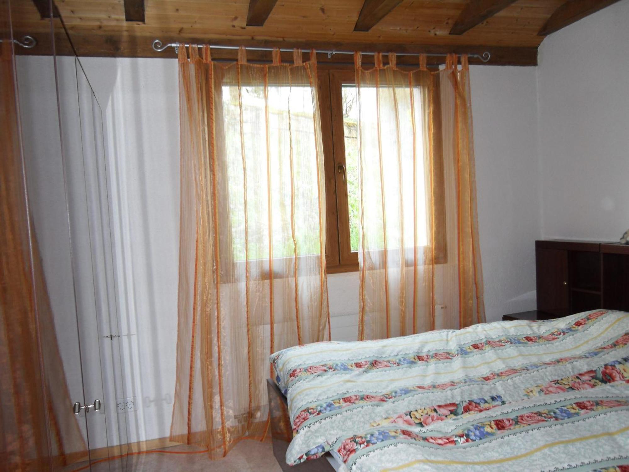 Bed&Breakfast In Flueh Hofstetten-Flüh Szoba fotó